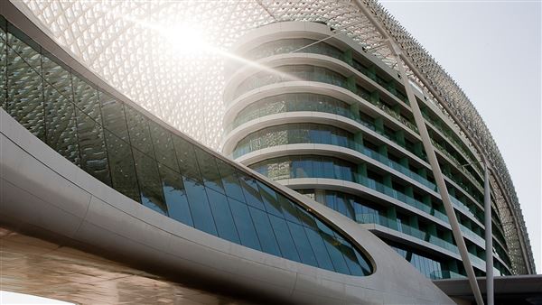 W Abu Dhabi - Yas Island (1/1/2022)