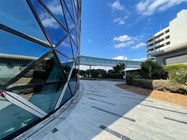 Andaz Capital Gate Abu Dhabi (11/7/2023)