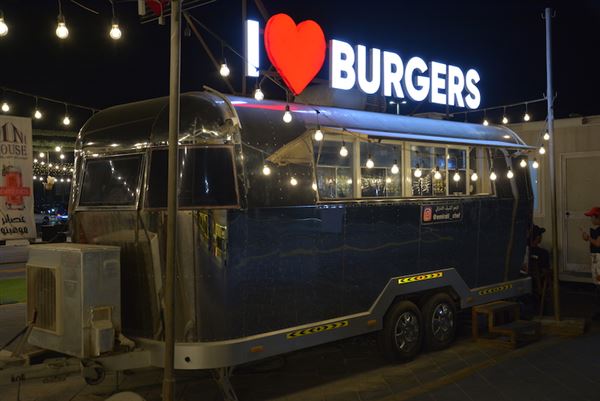 Al Hudayriat Island-Food Trucks (10/19/2019)