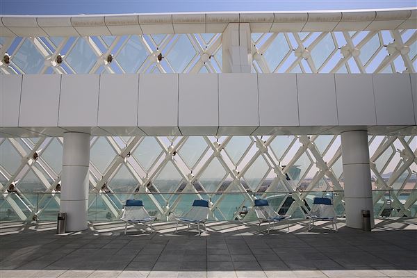 W Abu Dhabi - Yas Island (1/1/2022)