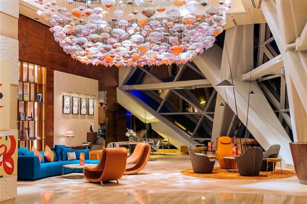 Andaz Capital Gate Abu Dhabi (6/16/2020)