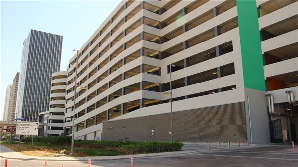Abu Dhabi National Exhibition Centre Parking Garage (5/19/2022)