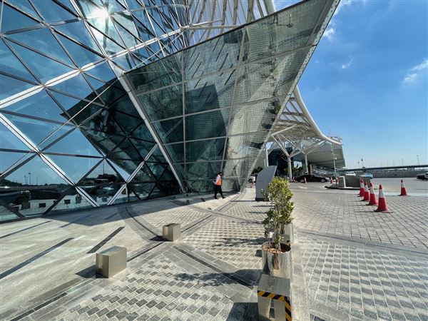 Andaz Capital Gate Abu Dhabi (11/7/2023)