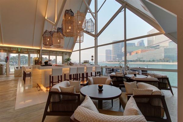Finz Restaurant (11/1/2022)