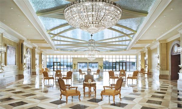 The Ritz-Carlton Abu Dhabi, Grand Canal (7/1/2023)