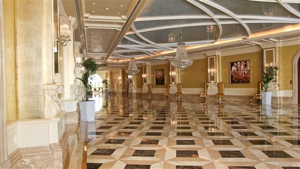 The Ritz-Carlton Abu Dhabi, Grand Canal (7/1/2023)