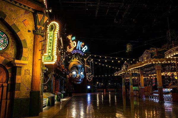 Warner Bros World Abu Dhabi (11/1/2023)