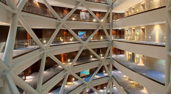 Andaz Capital Gate Abu Dhabi (6/16/2020)