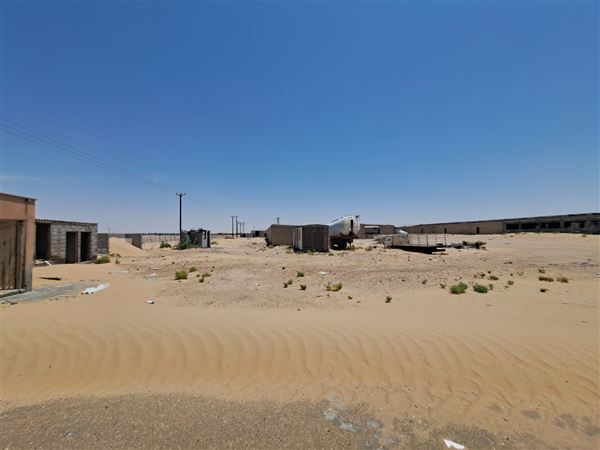 Abandoned Poultry Farm (4/1/2023 - Credits: Talal Al Dhabyani)