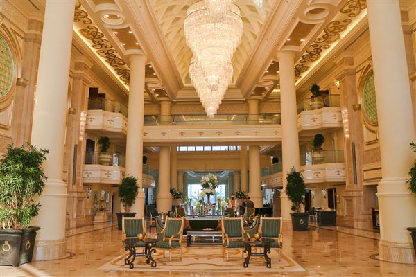 The Ritz-Carlton Abu Dhabi, Grand Canal (7/1/2023)