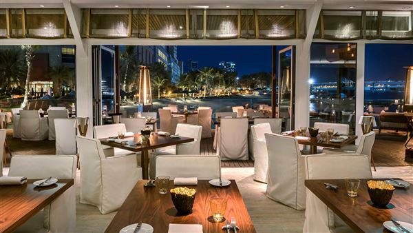 Finz Restaurant (11/1/2022)