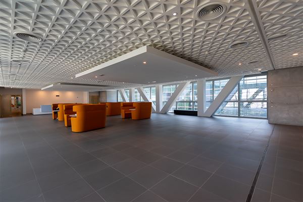 Khalifa University (4/1/2023)