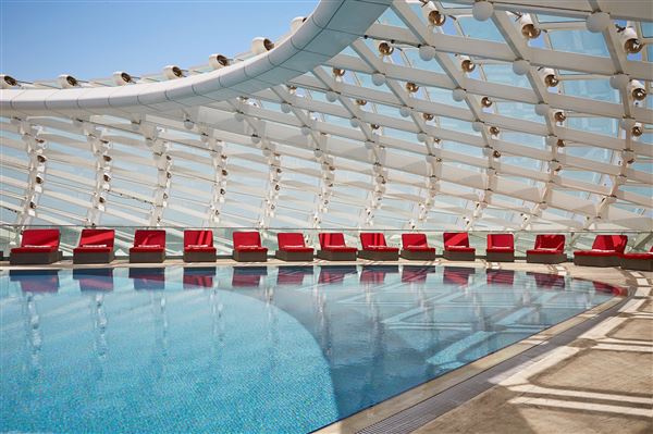 W Abu Dhabi - Yas Island (1/1/2022)
