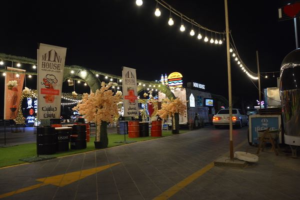 Al Hudayriat Island-Food Trucks (10/19/2019)