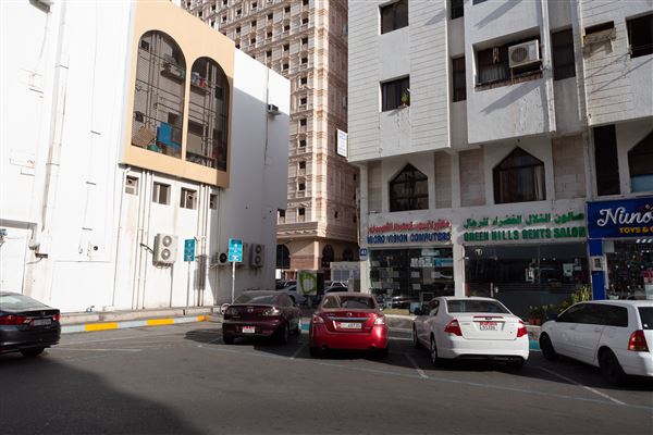 Safran St (2/18/2020)