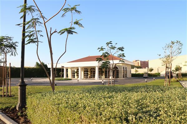 The Ritz-Carlton Abu Dhabi, Grand Canal (1/1/2022)