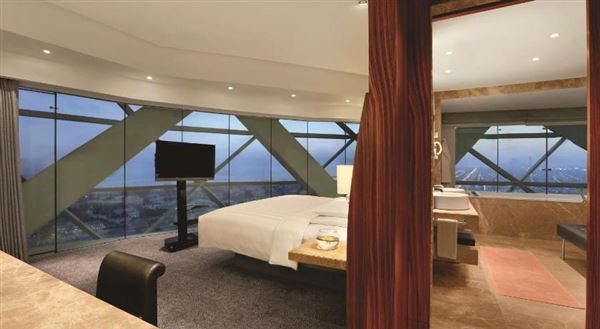 Andaz Capital Gate Abu Dhabi (6/24/2020)
